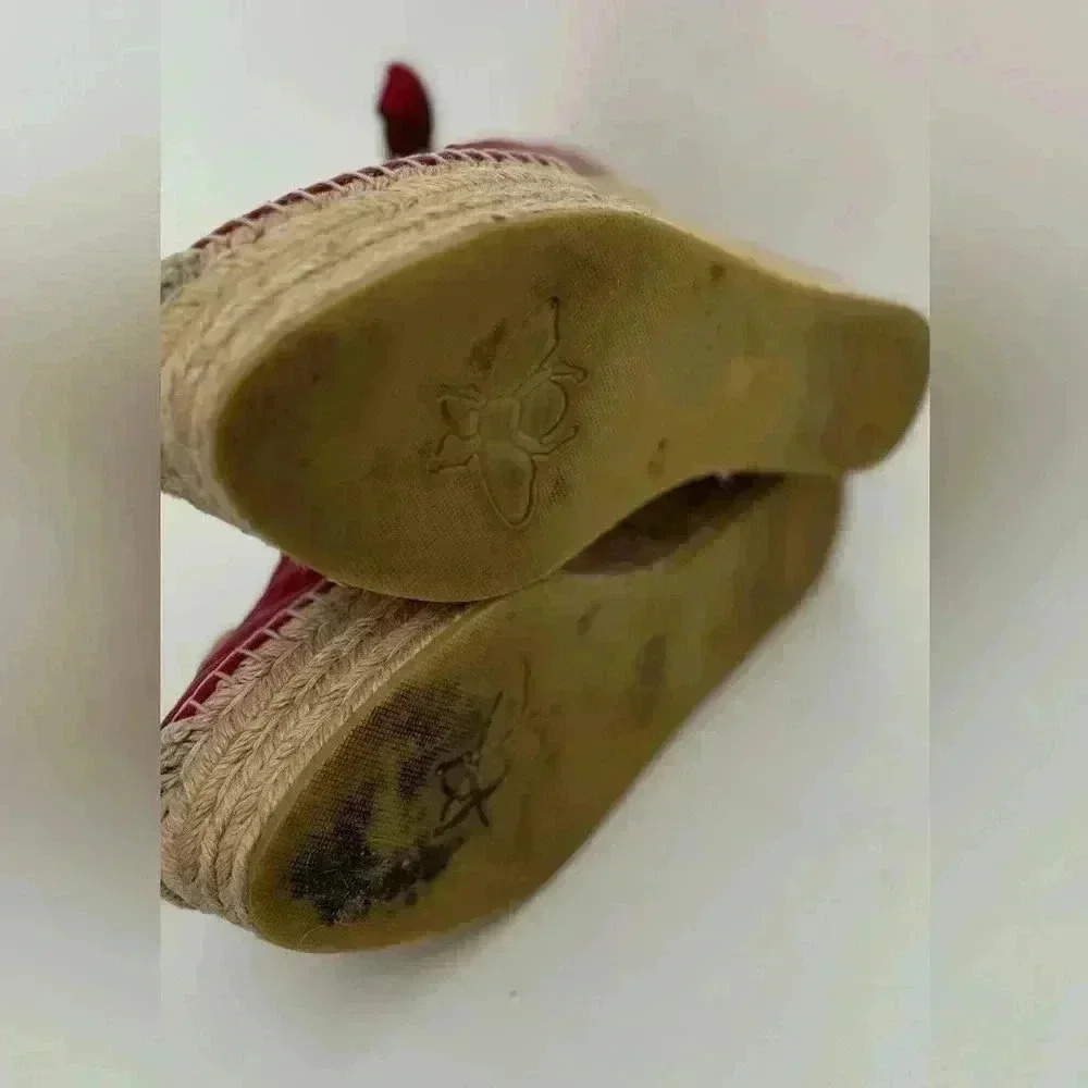 Gucci Red Leather Wedge Espadrilles with Gold Double G - Picture 6 of 6